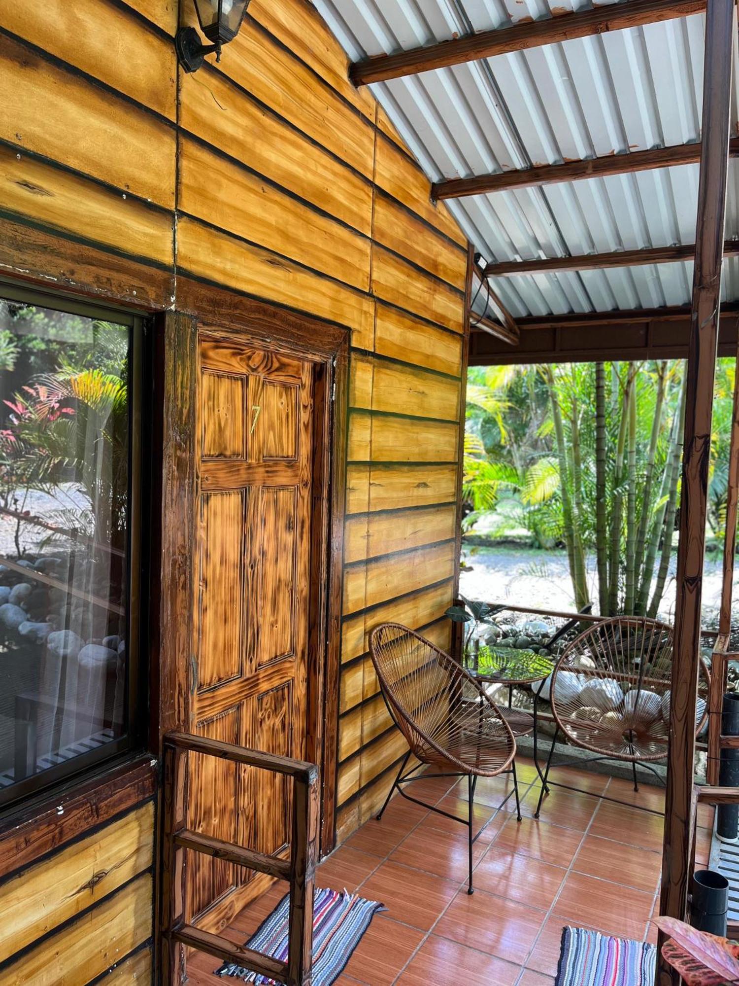 Cabanas Rio Escondido En Ла Фортуна Экстерьер фото