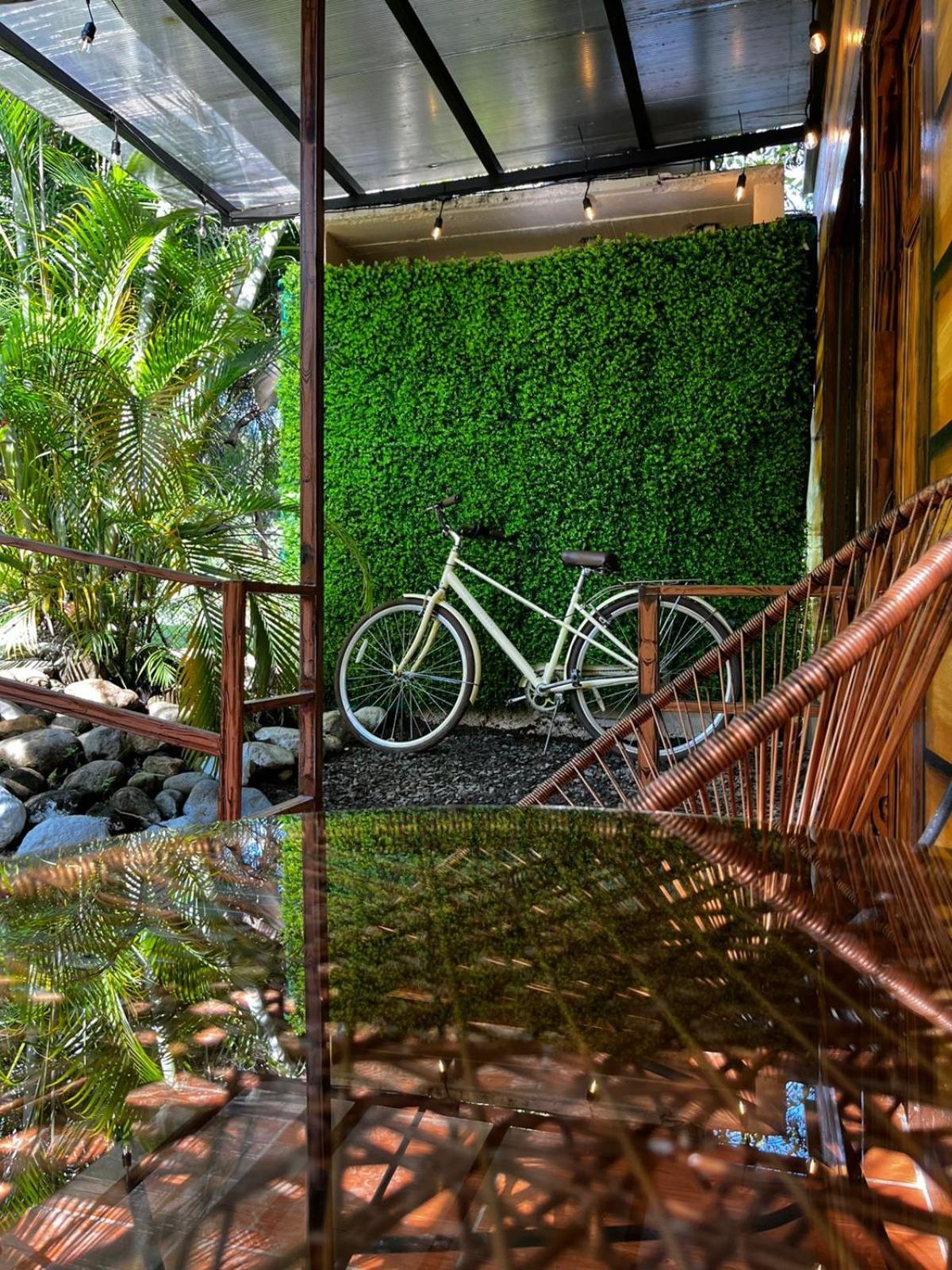 Cabanas Rio Escondido En Ла Фортуна Экстерьер фото